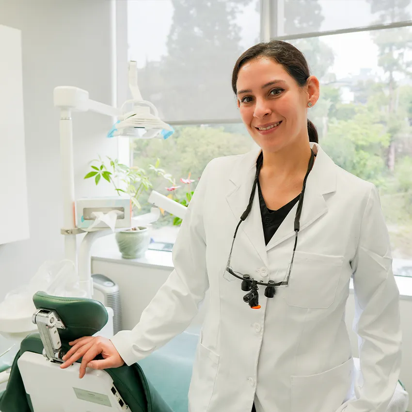 Dr. Lisa Rivas, DMD